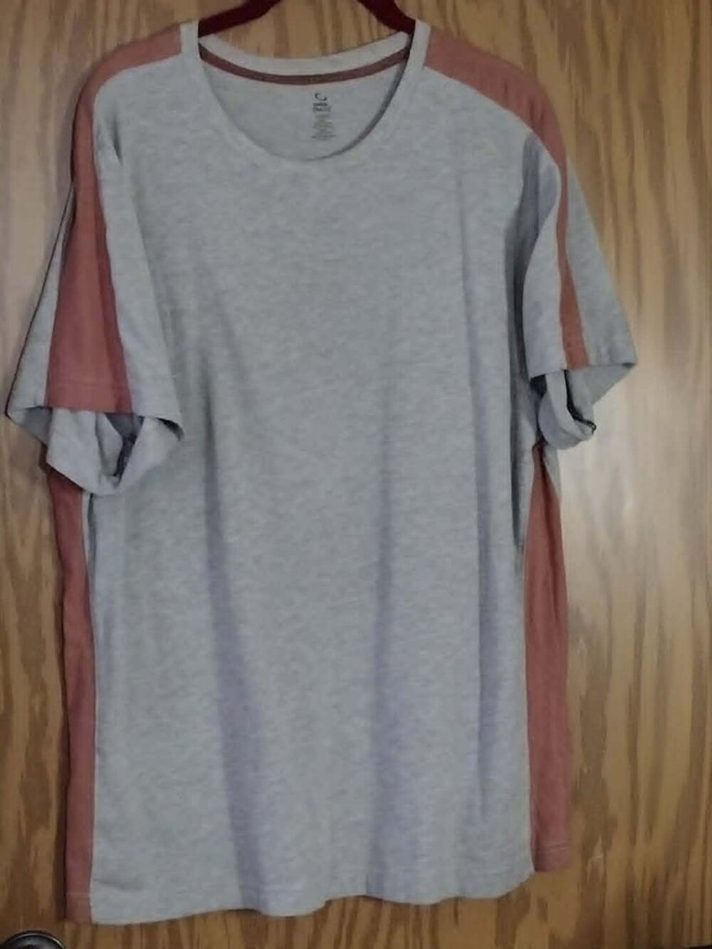 Men ’s XL - Open Trails Rust Brown & Gray Jersey Short sleeve Crew Neck